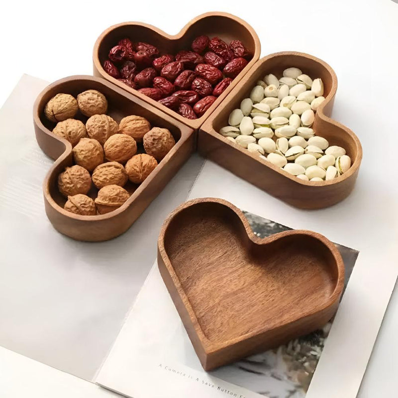 Heart-Shaped Wooden Snack Tray | 4 pcs