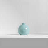 Puffy Pout Vase