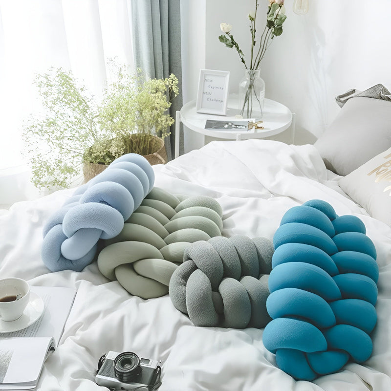 Splendid Ellipse Knotted Plush Cushion