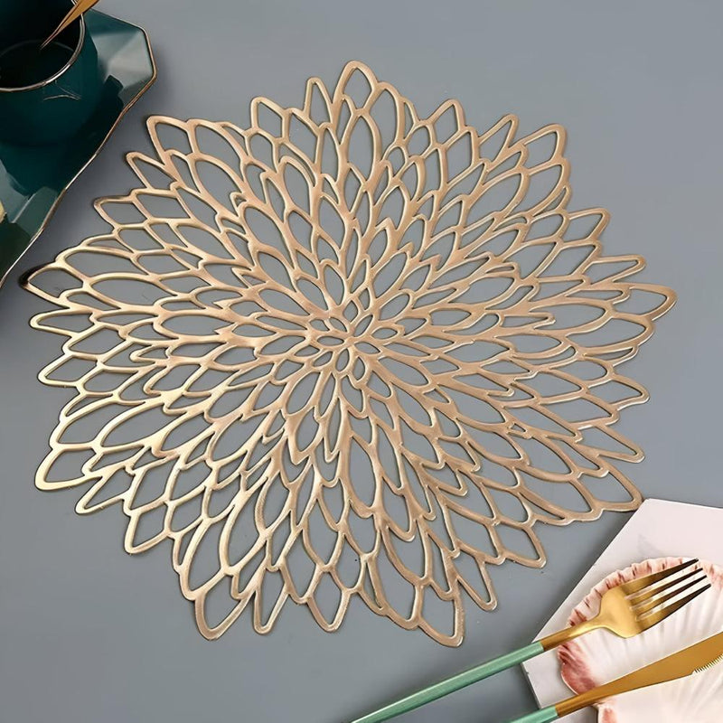 Chrysanthemum Charm Placemat