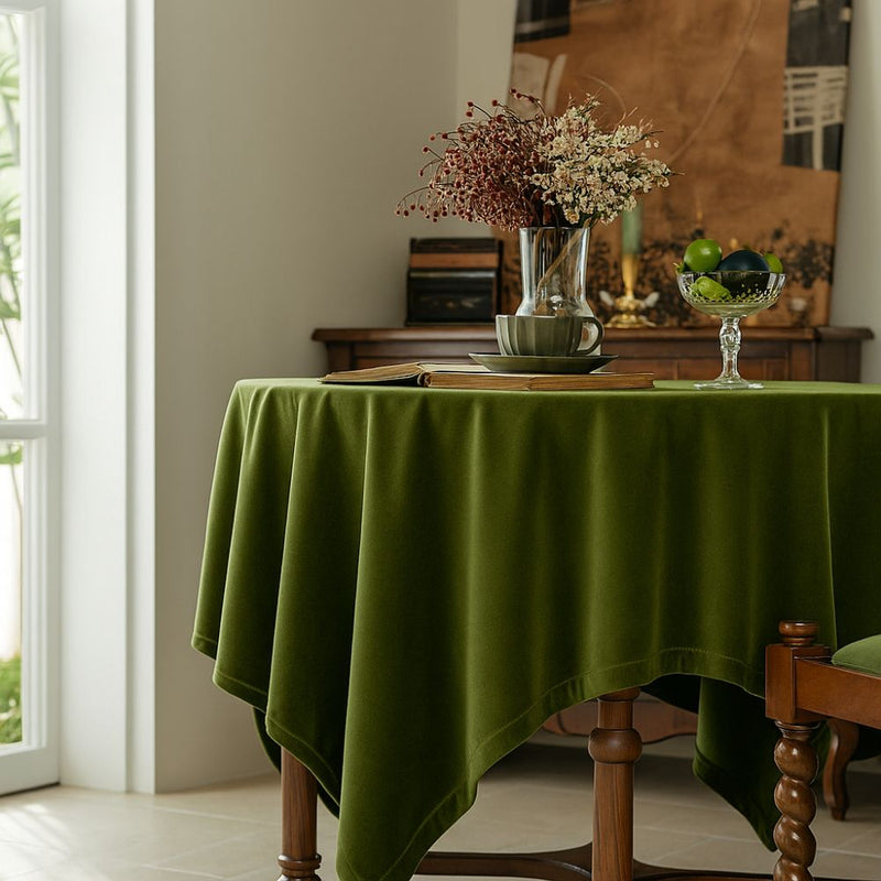 Château Olive Velvet Tablecloth