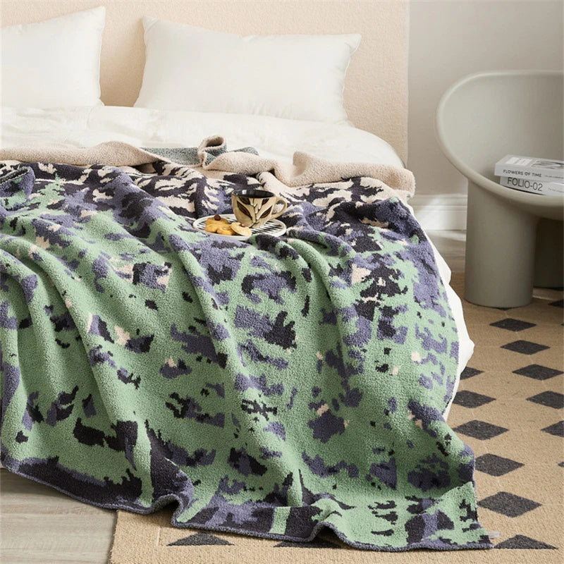 Emeraude Forest Soft Knitted Throw Blanket