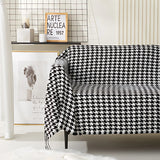 Classic Houndstooth Pattern Blanket